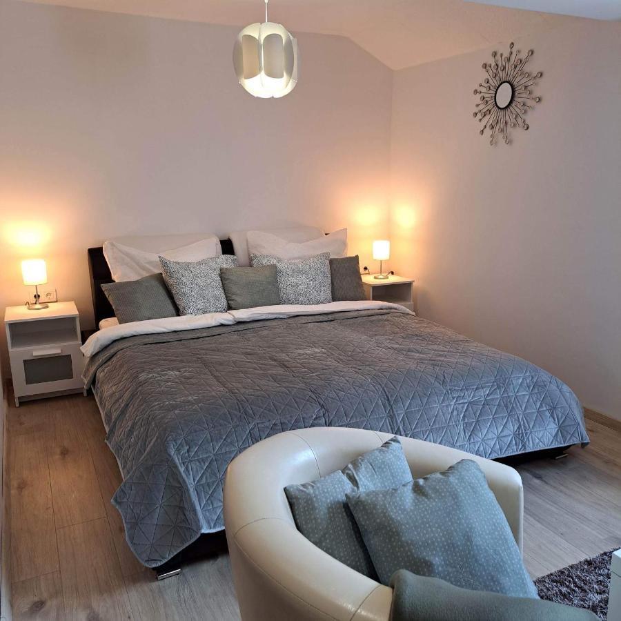 Malna Vendeghaz Siofok Appartement Buitenkant foto